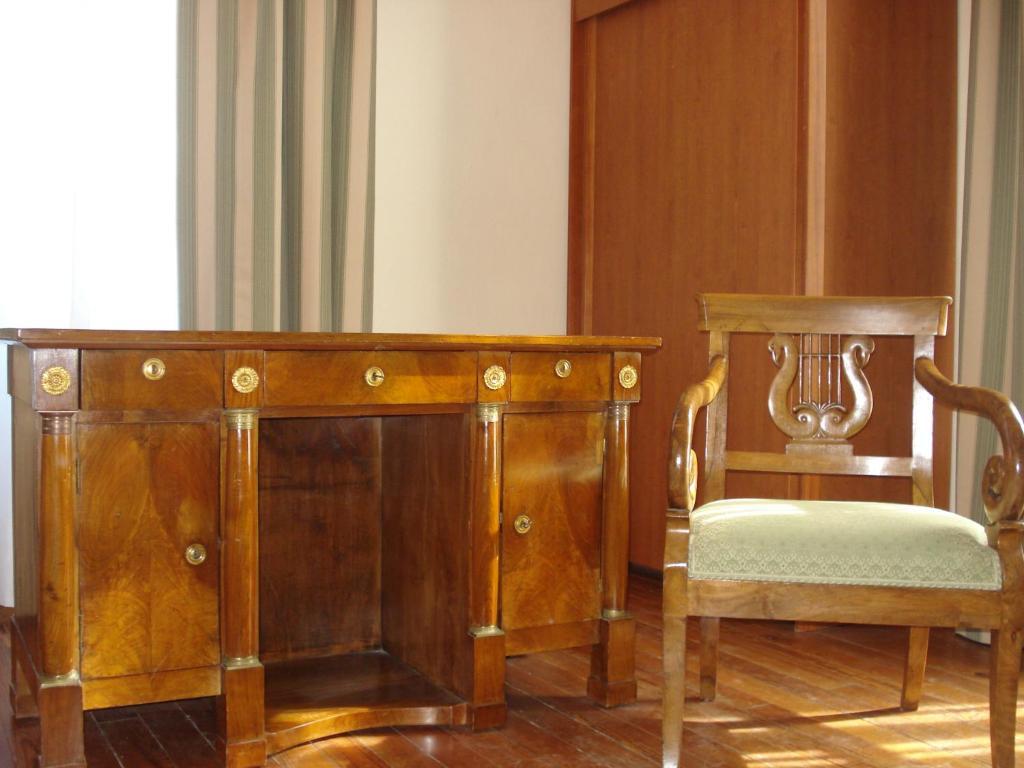 Santuario Di Oropa Hostel Μπιέλλα Δωμάτιο φωτογραφία